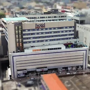 Hotel Mega Polo ***