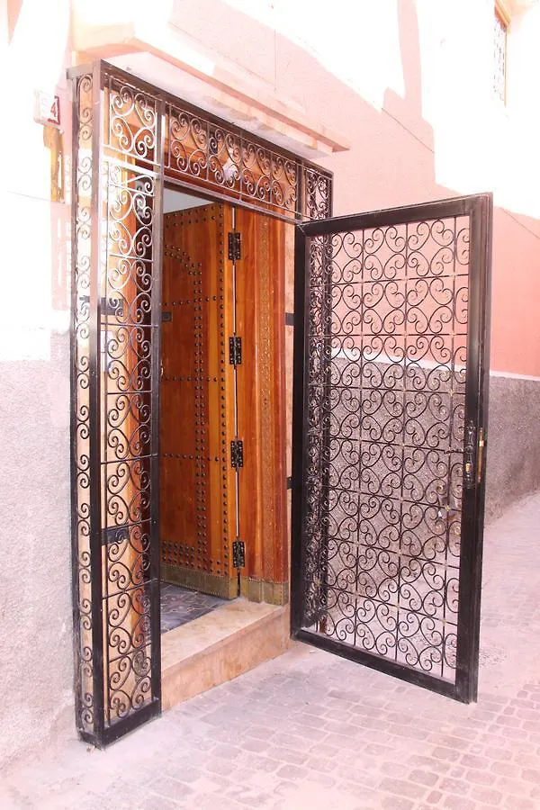 Riad La Porte Des 5 Jardins Marrakesh