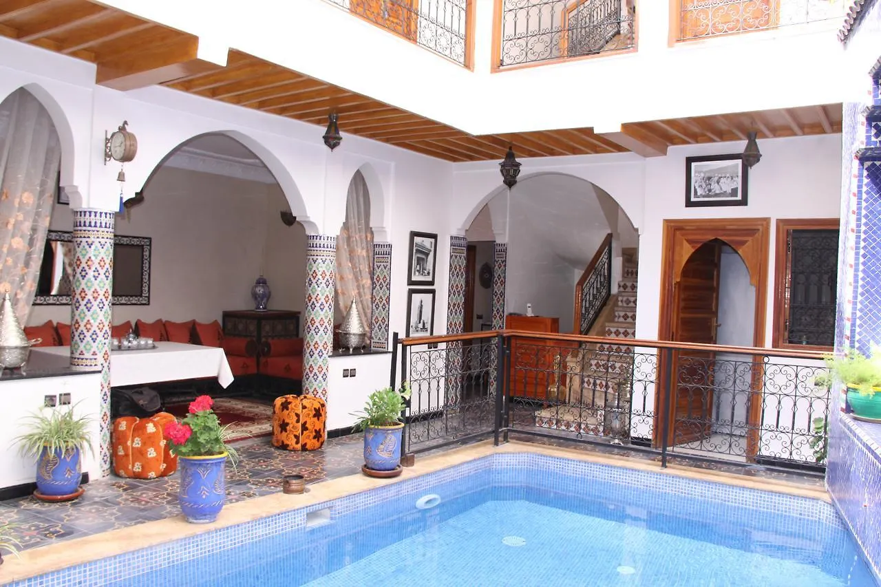 Riad La Porte Des 5 Jardins Marrakesh 3*,